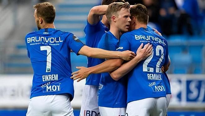 的默契配合 的默契配合